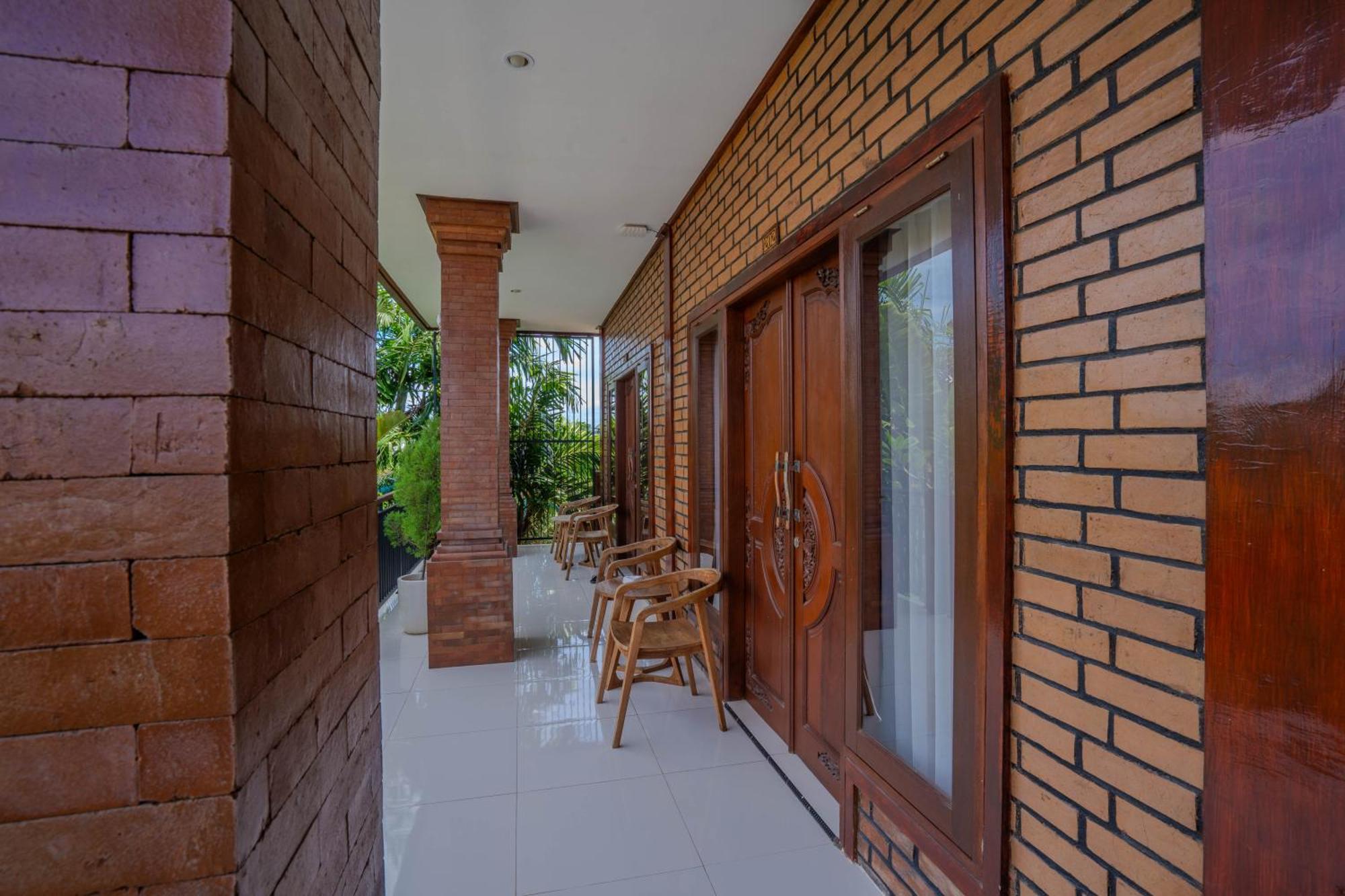 Bagas Bagus Guesthouse Canggu Екстериор снимка