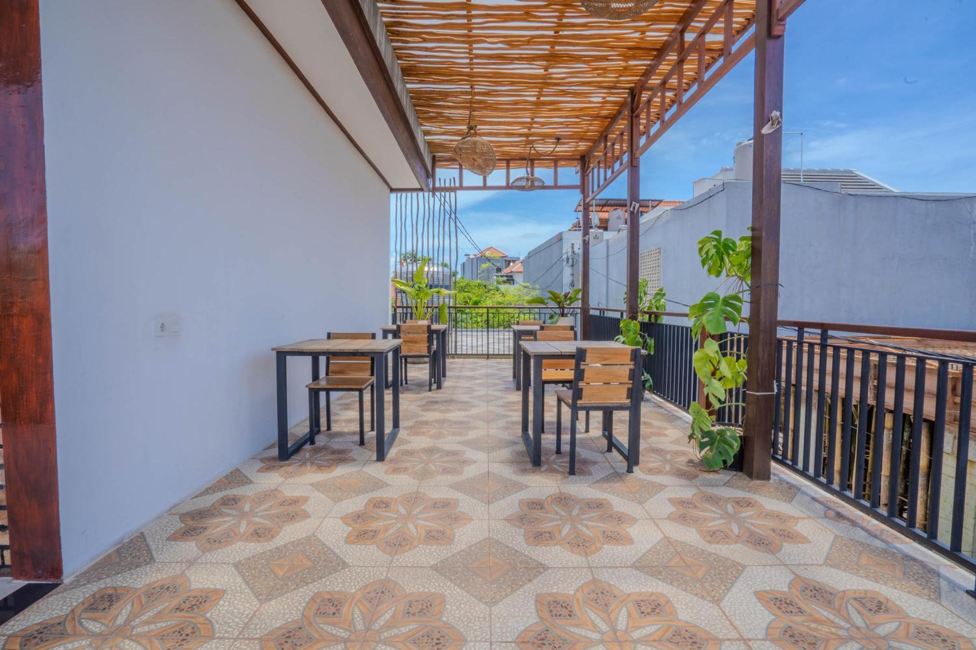Bagas Bagus Guesthouse Canggu Екстериор снимка